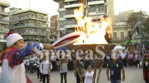 Τήν φλόγα τών Ολυμπιακών αγώνων μετέφερε ή Αργυρή Παγκόσμια Πρωταθλήτρια, καί Κατερινιώτισσα, Κατερίνα Νικολαϊδου.